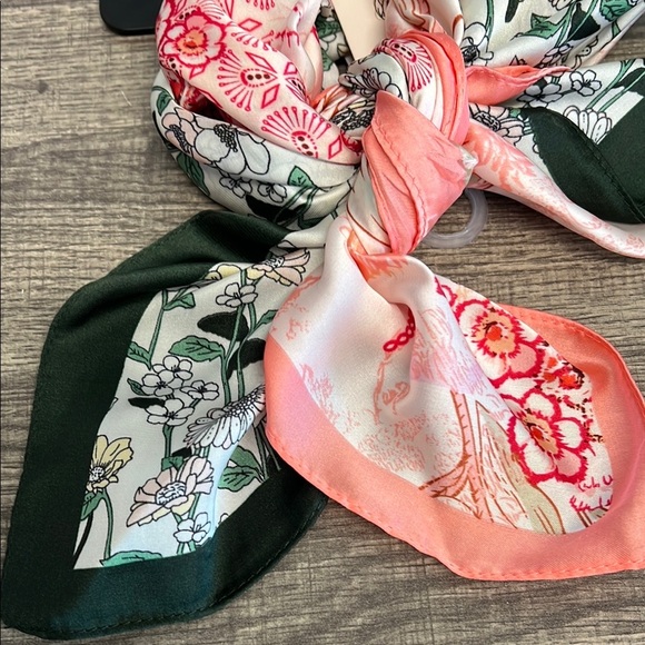 Piper K | Floral Scarfs Set- Pink and Green - Picture 4 of 4